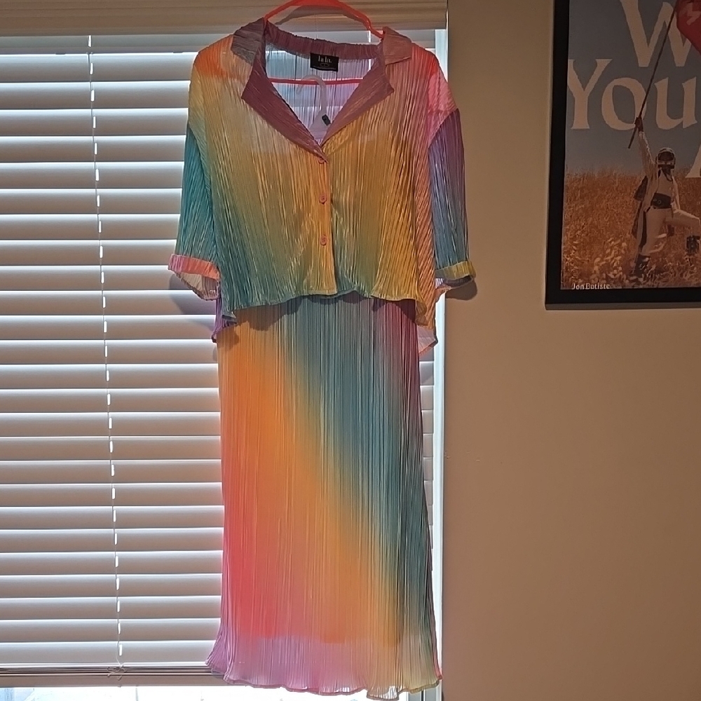 Dressed in Lala Colorful Pleated Women's Button Down & Shirt Set